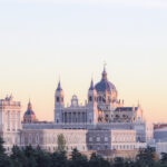 マドリード王宮とアルムデナ大聖堂
