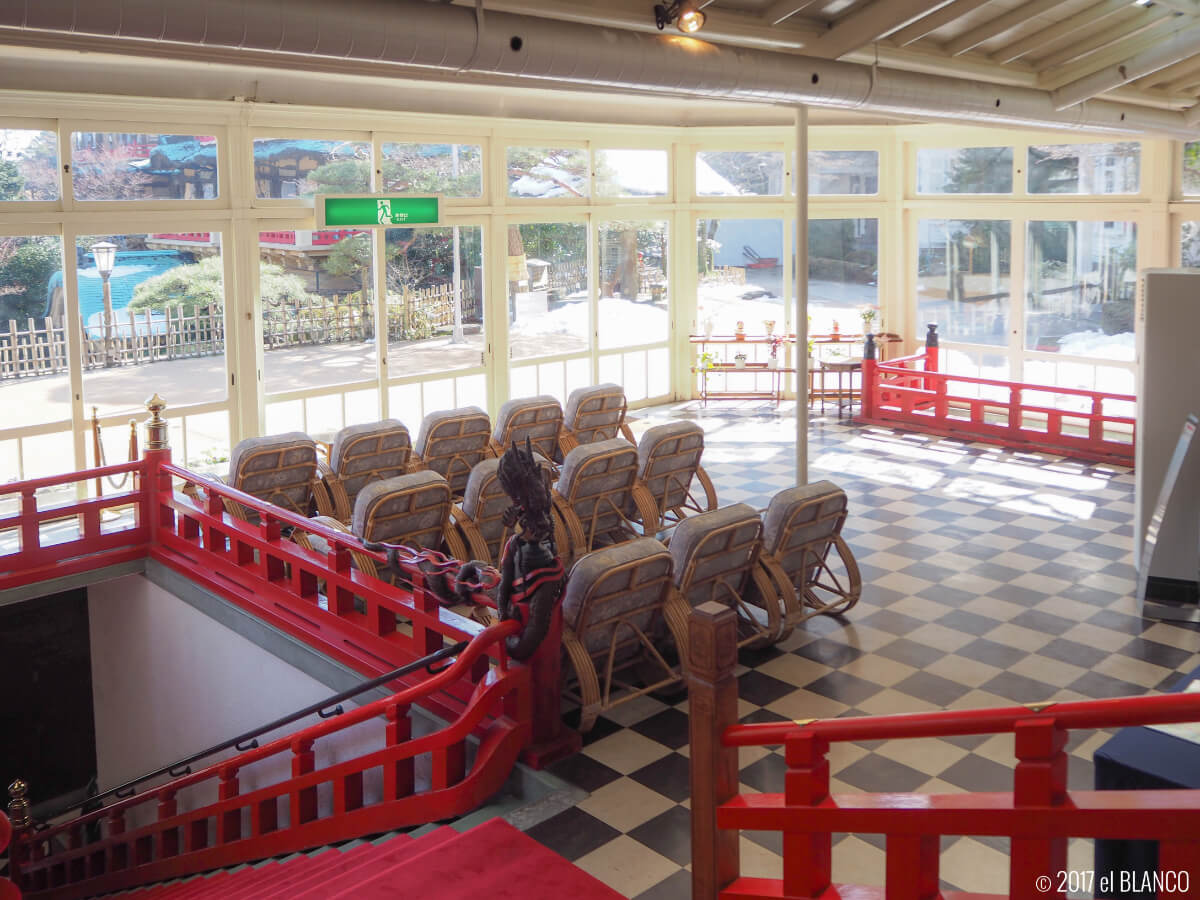 富士屋ホテル本館のロビー