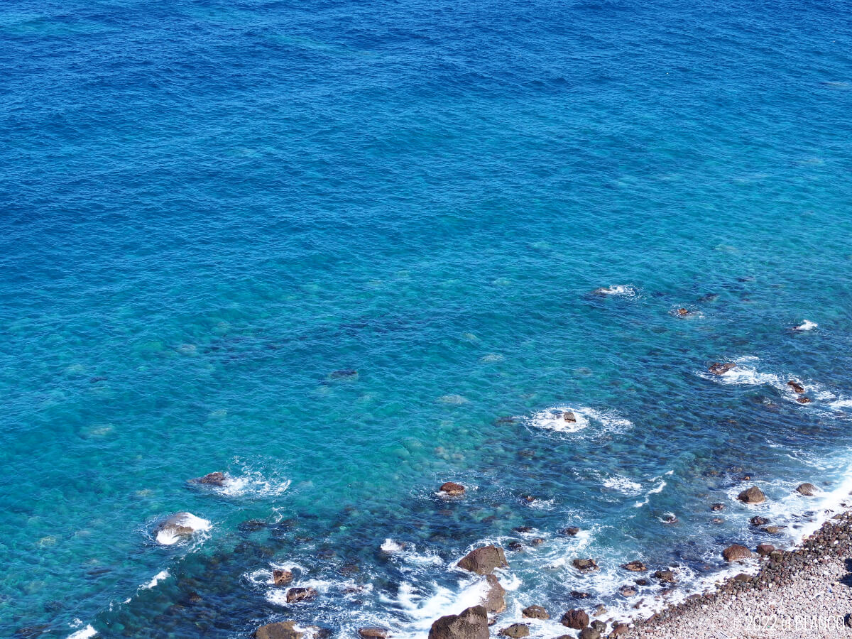 神威岬の海